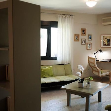 Apartment With Garden In Thessaloniki. Екстер'єр фото