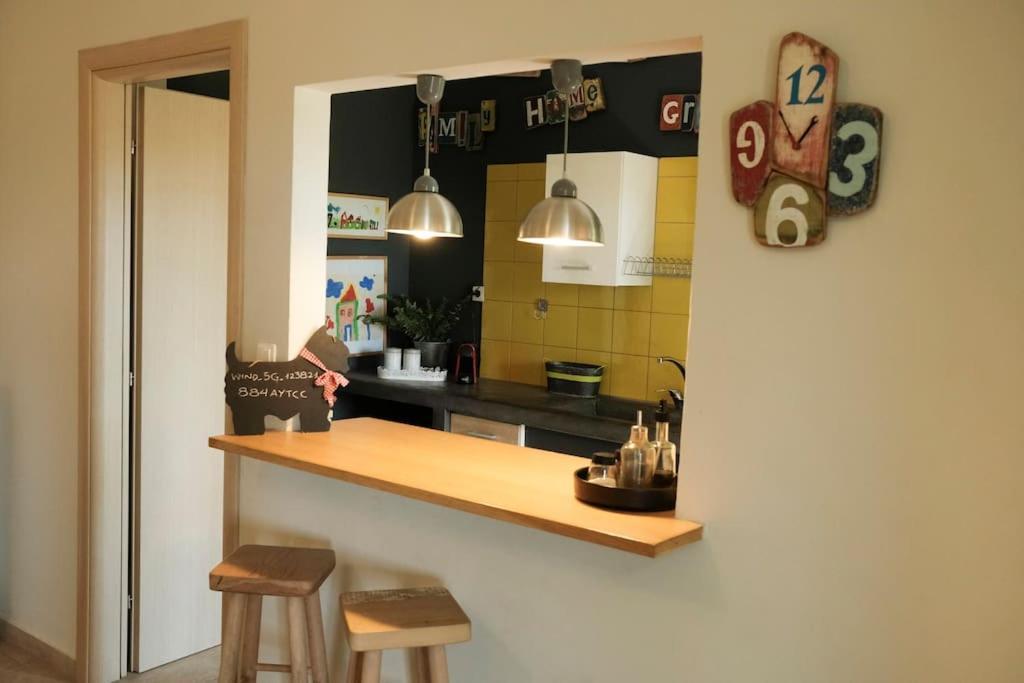 Apartment With Garden In Thessaloniki. Екстер'єр фото